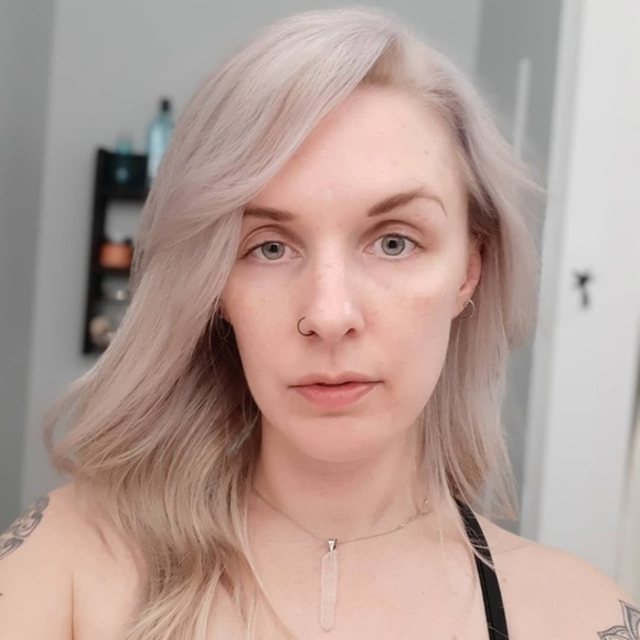 Meet your Posher, Jenny - Picture 1 of 1